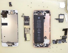Apple démontage de l&#039;iPhone SE (Source : Vrm24)