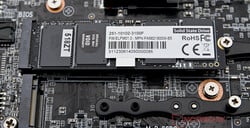 SSD avec 1 TB d'espace de stockage