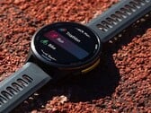 Les smartwatches Forerunner 570 et 970 de Garmin (photo) reçoivent une mise à jour. (Source de l'image : Garmin)