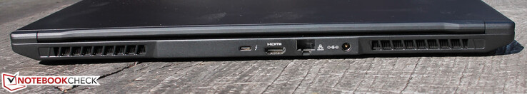 A l'arrière : RJ-45 (LAN), Thunderbolt 3/USB C 3.1 Gen 2 (DisplayPort & G-SYNC, pas de charge, HDMI 2.0 HDCP 2.2).