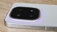 Revue du Vivo iQOO 15. (Source de l'image : Marcus Herbrich)