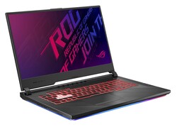 En test : l'Asus ROG Strix G GL731GU RB74. Modèle de test fourni par CUKUSA.com.