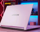 Lenovo commercialise actuellement le Legion 7a dans une élégante finition blanche.