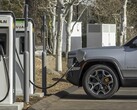 Le R1S de Rivian est un SUV de grande taille qui partage une plateforme avec le pick-up électrique R1T. (Source de l'image : Rivian)