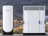 Un superchargeur Tesla V4 et une armoire (Source : Tesla)