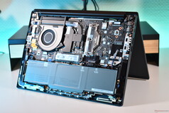 Lenovo ThinkPad T14 Gen 7 : Intérieur