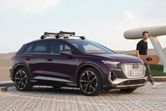 Audi propose actuellement des packs d'éclairage et de stationnement semi-automatique pour ses SUV électriques compacts e-tron et e-tron Sportback. (Source de l'image : Audi)