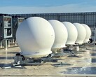 Iridium souhaite que la FCC empêche SpaceX d'utiliser les bandes de fréquences comprises entre 19,4 et 19,6 GHz et entre 29,1 et 29,3 GHz dans le cadre de 28 demandes d'autorisation de passerelles actuellement en attente.