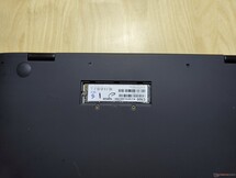 Trappe de maintenance pour SSD M.2 SATA