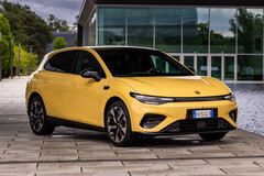 La nouvelle Leapmotor B05 vise à s'imposer comme une alternative abordable sur le segment des compactes électriques, mais elle souffre encore, à son lancement, de fonctionnalités logicielles qui ne sont pas encore au point