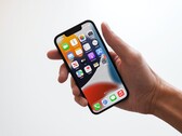Apple a supprimé toute référence à son initiative CSAM. (Source de l'image : Jeremy Bezanger)