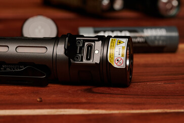 Port USB SK06
