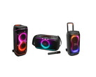 La PartyBox 720 arrive en Inde environ 13 mois après que JBL a ouvert les précommandes aux États-Unis au prix de 1 099 dollars.