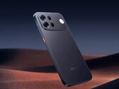 L'Oppo A7 Pro Max est disponible en trois couleurs, dont le noir.