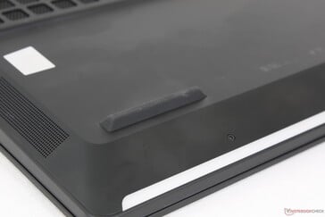 Nouvelle barre de LED sur le bord avant pour le distinguer des modèles plus anciens