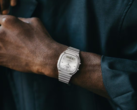 Les nouvelles montres AQ-240 de Casio (AQ-240E-7A en photo) ont été lancées. (Source de l'image : Casio)