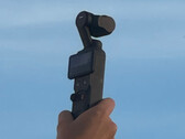 Les prototypes de la DJI Osmo Pocket 4 sont apparemment déjà dans la nature. (Source de l'image : Fédération des photographes indépendants)