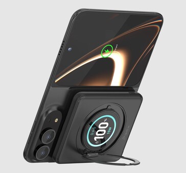 Le BMX SolidSafe Ultra est équipé d’une béquille intégrée et d’un écran LCD.