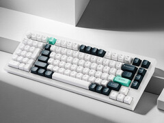 Keychron Q12 HE white wireles gaming productivity keyboard