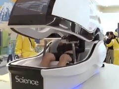 Le robot douche sera mis en vente au Japon à la fin du mois de décembre pour l'équivalent d'environ 384 000 dollars. (Source de l'image : naturel_1919 via X / anciennement Twitter)