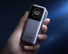 Le dernier UGREEN Energy Pai Pro a une capacité de 12 000 mAh. (Source de l'image : UGREEN)