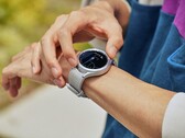 La version de prochaine génération de Google Assistant pour Wear OS semble être assez exigeante pour le matériel de smartwatch. (Image source : Samsung)