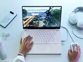 Le nouveau ROG Zephyrus G14 dispose d'un trackpad plus grand que son prédécesseur, entre autres changements. (Image source : ASUS)
