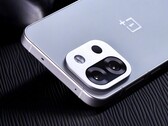 Le OnePlus 13T sera lancé en Inde sous le nom de OnePlus 13s. Aucune sortie mondiale n'est actuellement prévue. (Source de l'image : Pacific Technology)