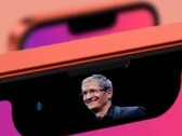 Il semble que Tim Cook préfère que l'encoche de l'iPhone soit réduite plutôt que bannie. (Image source : CNET - édité)