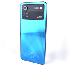 En examen : Poco X4 Pro 5G. Appareil échantillon fourni par notebooksbilliger.de