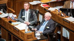 Les co-sponsors du projet de loi sur l'interdiction des VE (image : Matt Idler pour Cowboy State Daily)