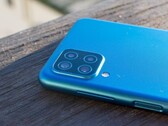 Le Galaxy A12 est doté d'un appareil photo de 48 MP. (Source : Expert Reviews)