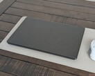 Le tout dernier MSI Stealth 16 adopte le look plus élégant et plus épuré de la série Prestige, mais fait étrangement l’impasse sur le lecteur de carte SD dont son public cible a besoin