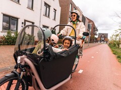 Le vélo de transport familial électrique BTWIN F900E de Decathlon. (Source de l&#039;image : Decathlon)