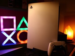 Sony a lancé la console de jeu PS5 originale en novembre 2020 au prix de 499 dollars.