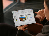 Le Mate XTs peut être utilisé dans trois postures grâce à l'affichage continu. (Source de l'image : Huawei)