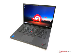 En examen : Lenovo ThinkPad P1 G4. Modèle d'essai offert par Lenovo Allemagne.