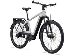 Le nouveau vélo électrique Explore E+0 de Giant (photo) est équipé d&#039;accessoires Aegis. (Source de l&#039;image : Giant)