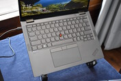 ThinkPad X13 Yoga G4 Storm Grey : clavier de 1,5 mm