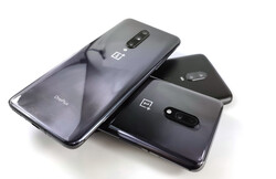 Comparaison XXL des OnePlus : OnePlus 7 Pro, OnePlus 7, OnePlus 6T. Modèles de test fournis par OnePlus Allemagne et Trading Shenzhen.