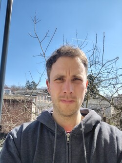 Selfie avec la caméra frontale de 16 MP