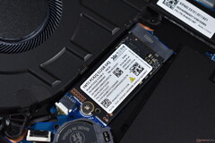 Le SSD YMTC intégré au Lenovo ThinkBook 14 G9 IPL.