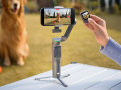 L'Osmo Mobile 8P et son accessoire Osmo FrameTap.