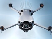 Le contenu des combos DJI Mini 5 Pro Fly More a fait l'objet d'une fuite dans des images officielles. (Source de l'image : @quadro-news, édité)