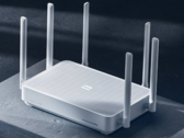 Le routeur maillé Redmi AX5400 possède six antennes et est compatible avec le Wi-Fi 6. (Image source : Xiaomi)