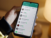La version beta 2.24.24.5 de WhatsApp présente des problèmes d'écran vert et de plantage au démarrage (Image source : WhatsApp)