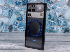 RedMagic 11 Pro. (Source de l'image : Daniel Schmidt)