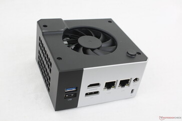 Dessus avec couvercle métallique extérieur enlevé