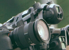 Un aperçu présumé du Mavic 4 avec son nouveau design de caméra. (Source de l'image : via @Quadro_News)