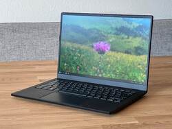 Examen du Tuxedo Pulse 14 Gen3. Appareil de test fourni par Tuxedo Computers.